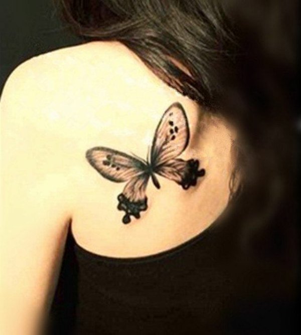 schwarzer-schmetterling-tattoo-colle-tattoos